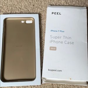 iPhone 7 Plus super thin iPhone case by Peel